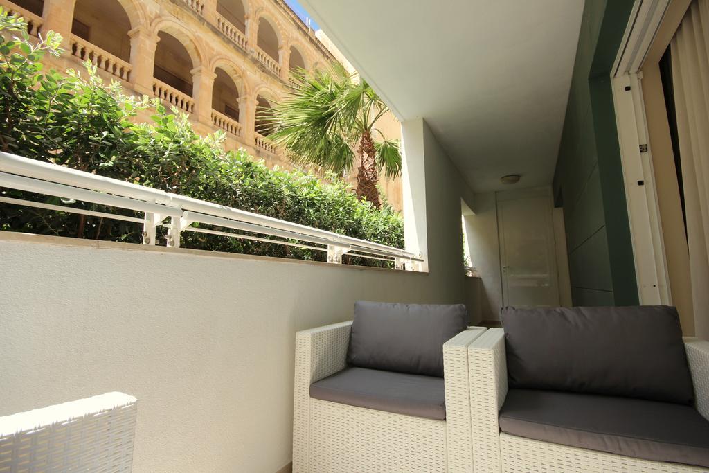 Summer Breeze Sliema Exterior foto